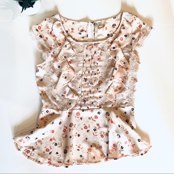 LC Lauren Conrad Tops - { Lauren Conrad } Floral Blouse Sz S